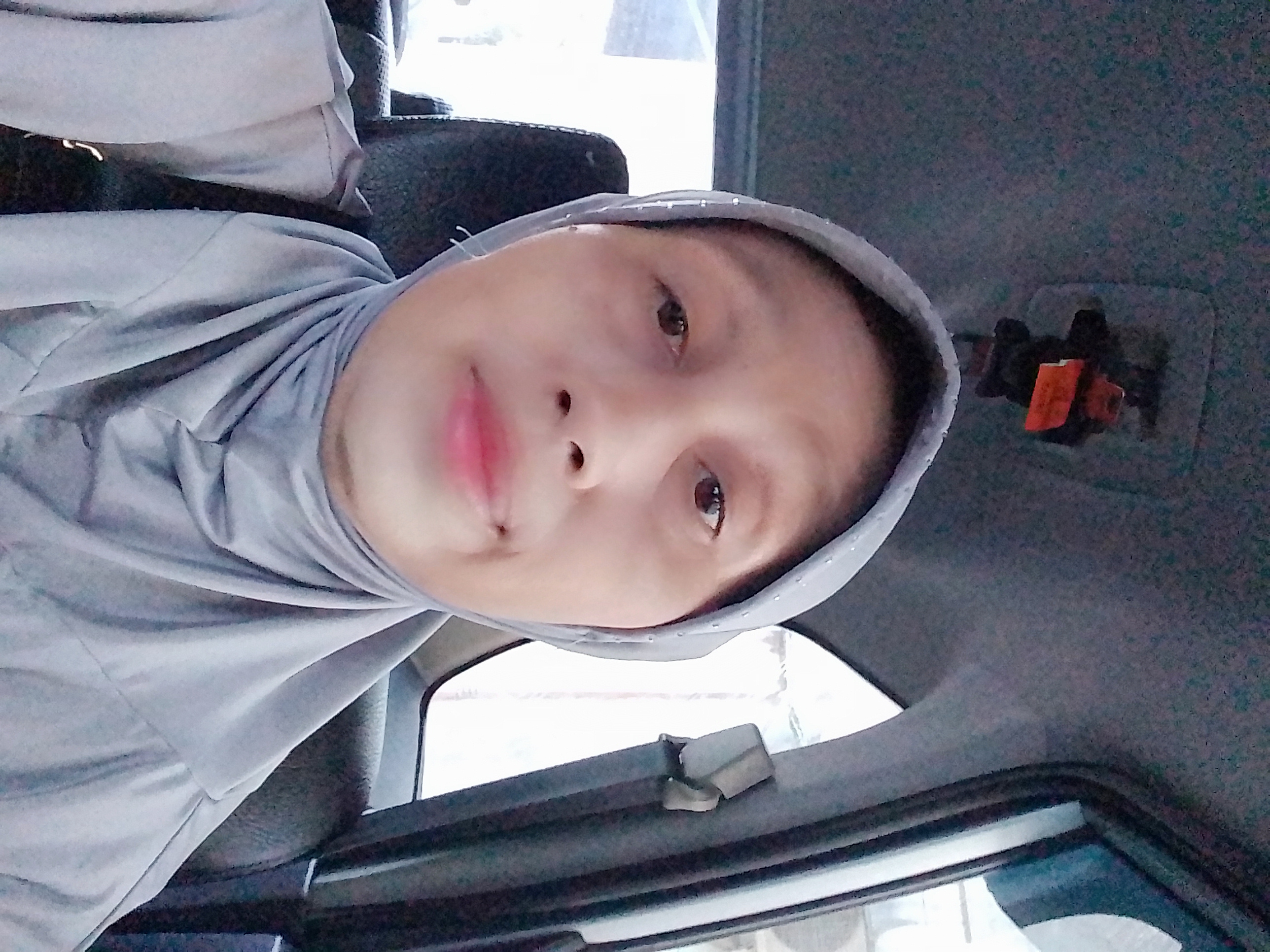 Risnawati Iskandar