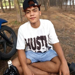 Kami Setrong