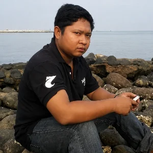 Oni Suryono
