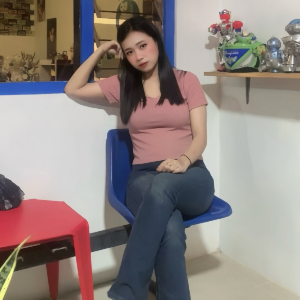 Valentine Putri Kunanti