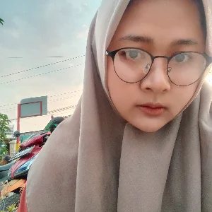 Wiwin Leni