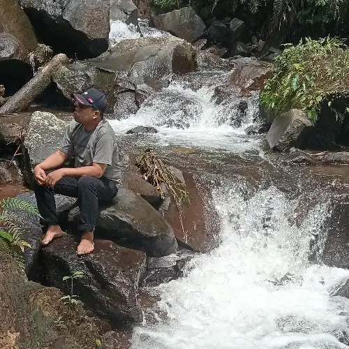 Dede Mukhtar