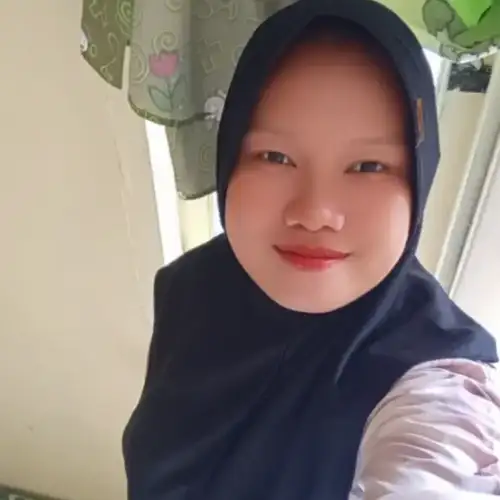 Upi Damayanti
