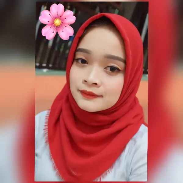 Fitri Anggraeni