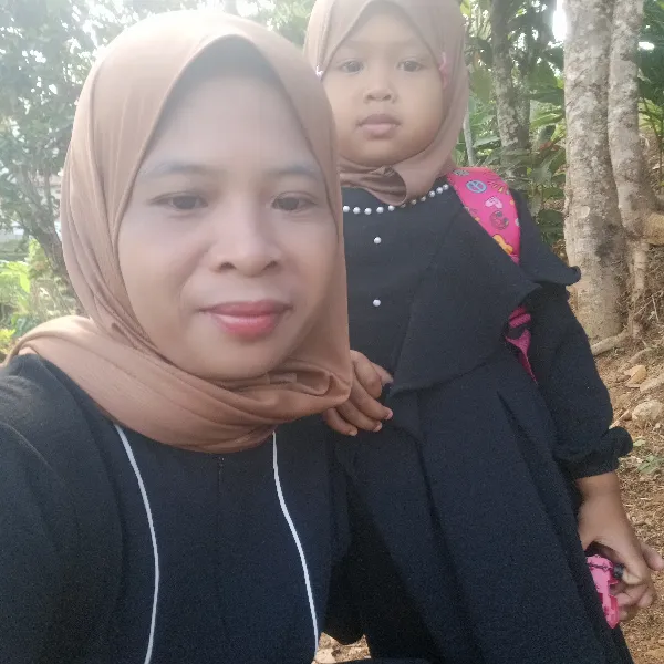 Munawaroh Fahri