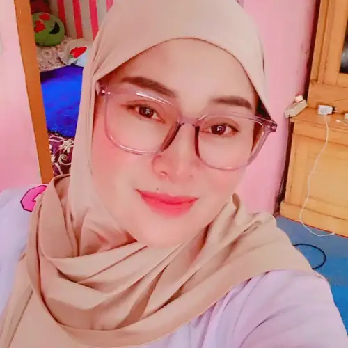 Rosma Neng