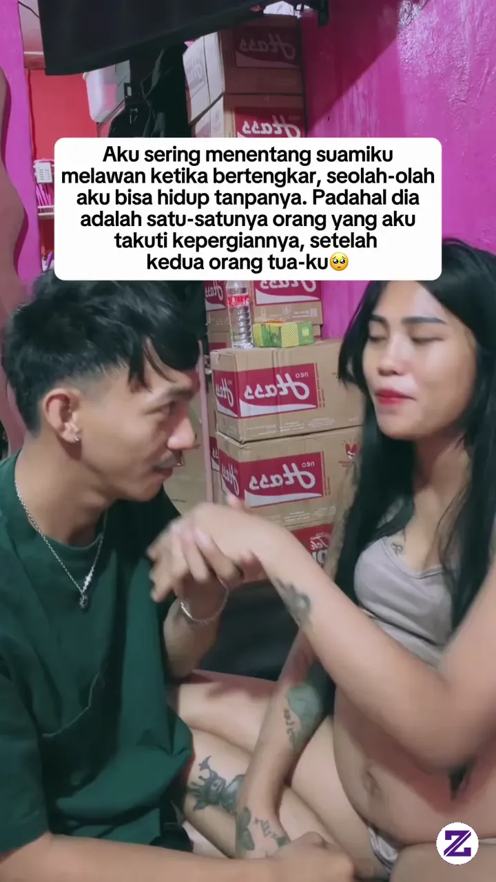 Bumil Pengen Di Elus-elus Perutnya