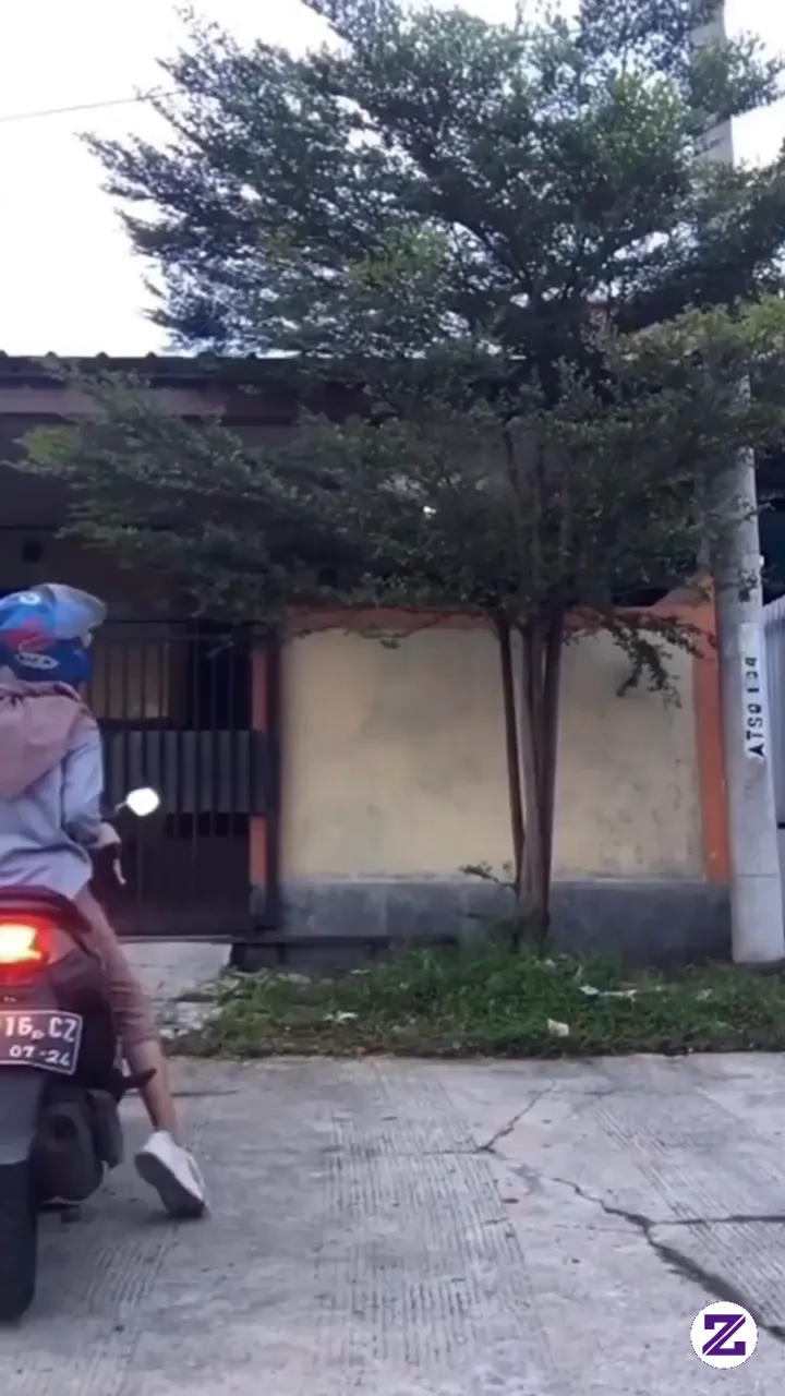 Semoga Mbak-mbaknya Gak Kenapa-napa