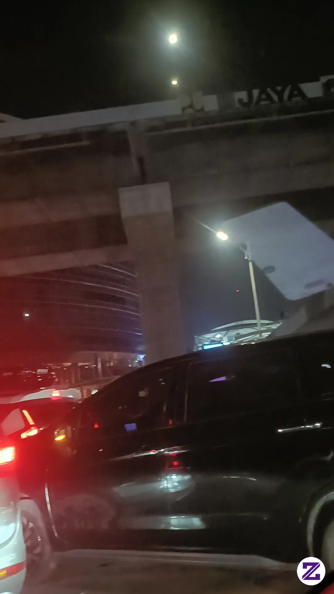 Yang Mau Lewat Kelapa Gading, Harus Siap Pegel Ya Karena Lagi Macet Dan