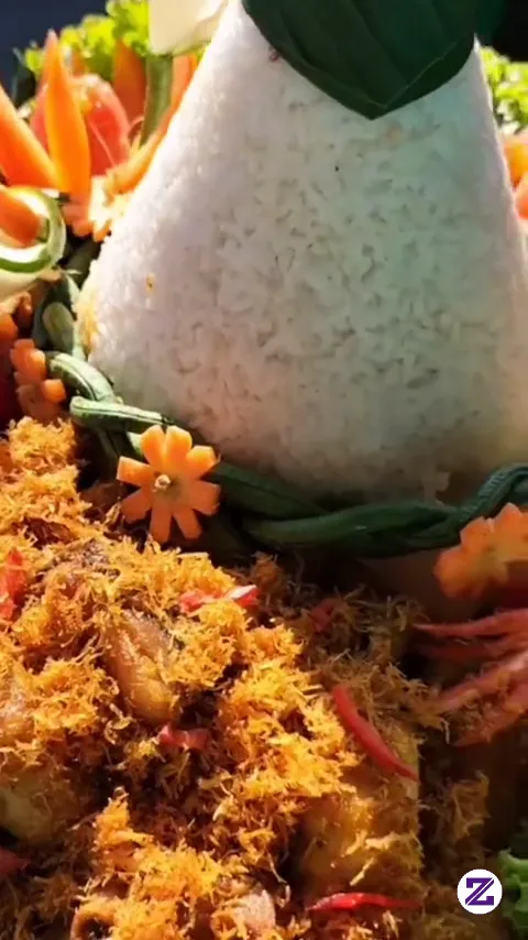 Tumpeng Kreasi