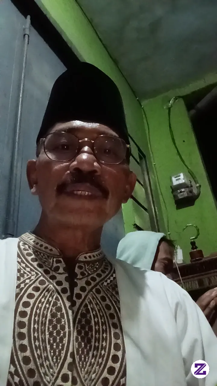 Surat Al Mulk. Untuk Teman Di Alam Kubur Ayo Kita Wiridkan Gaes.