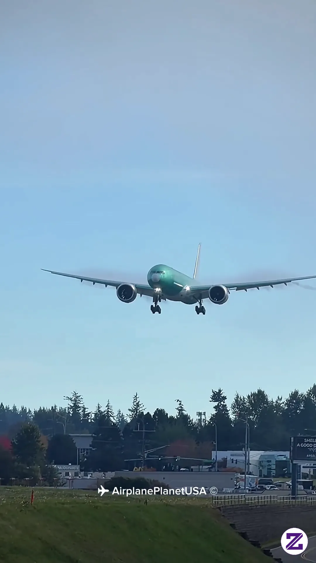 Lufthansa 777X Smooth Landing! ✈️ Head-On Approach At Paine Field | N20080