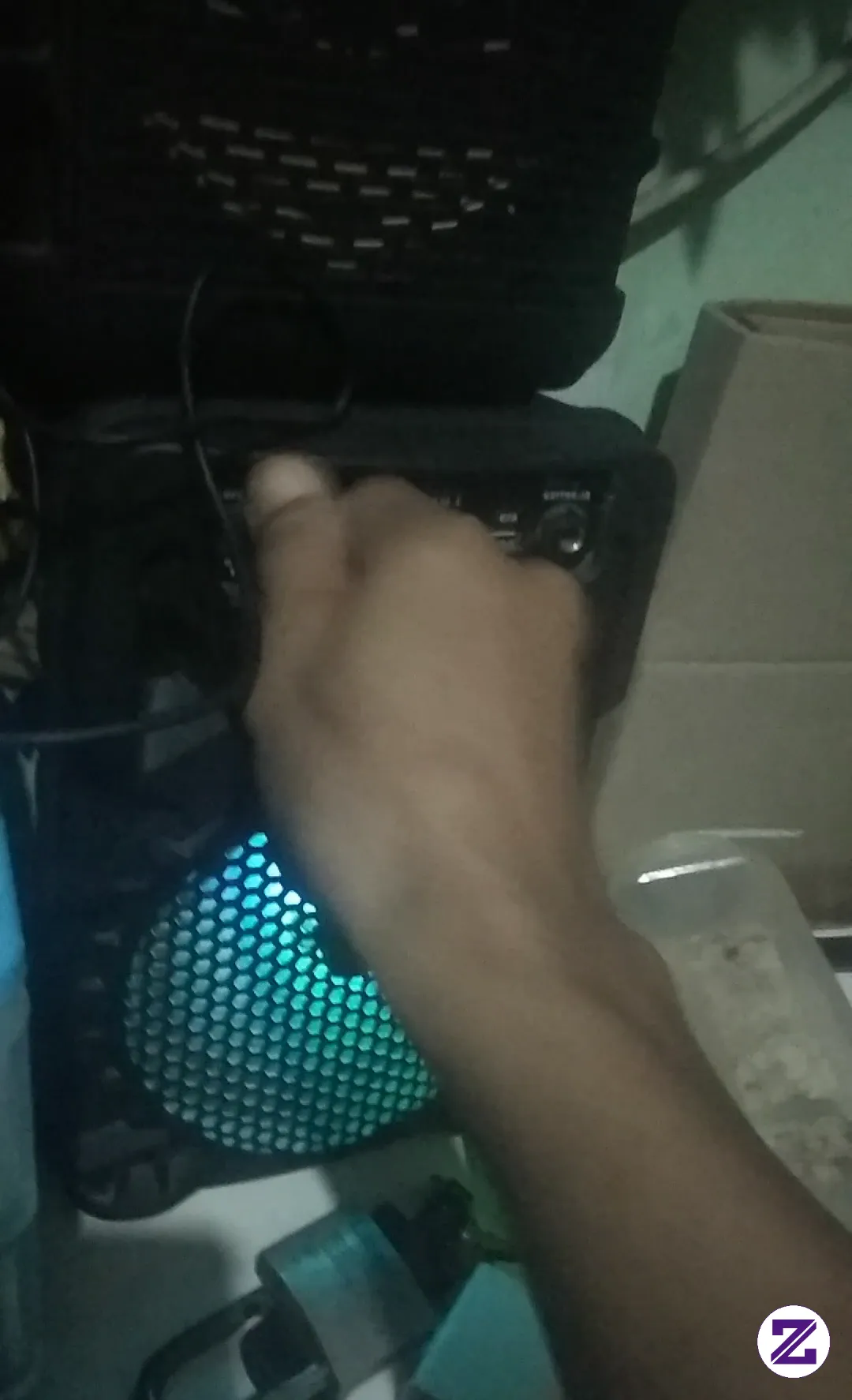 Cuplikan video Eksperimen Speaker Bluetooth Tanpa Konektor kategori Umum dipublikasikan oleh Deny Kemayoran di Zoyalink