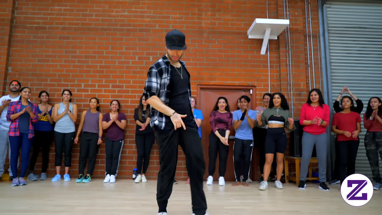 Ghungroo. Video Viral Dari James Combo Marino, Sudah Ditonton 18,3 Jt Kali