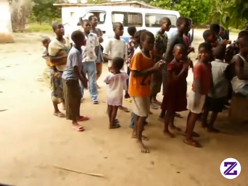 Opening Dance In Adrakpo. Video Viral Dari Alexander Nechanitzky. Bikin Ngakak!
