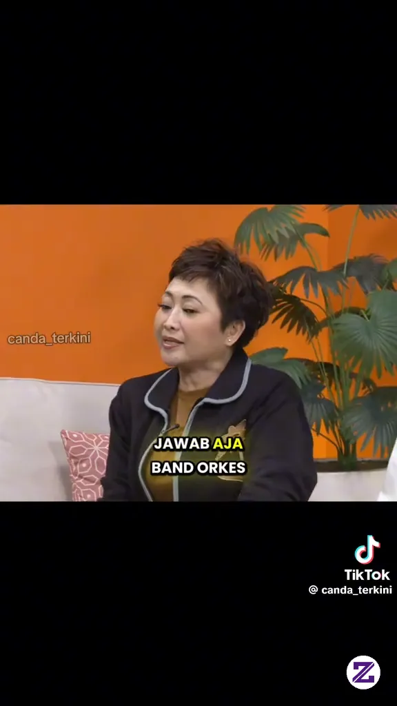 Penyanyi Jadi Apanya?