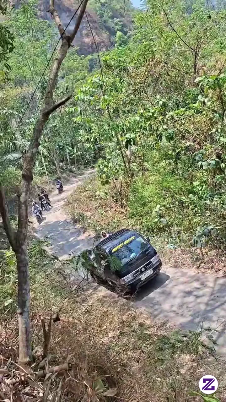 Yang Di Belakang Pasti Pada Dah Dig Dug Ngeri Jatuh Semua Loh Ini