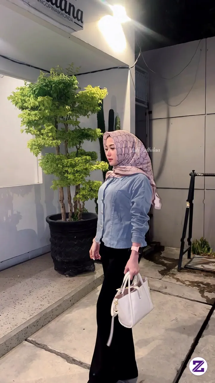 Ukhti Mau Lewat Dulu