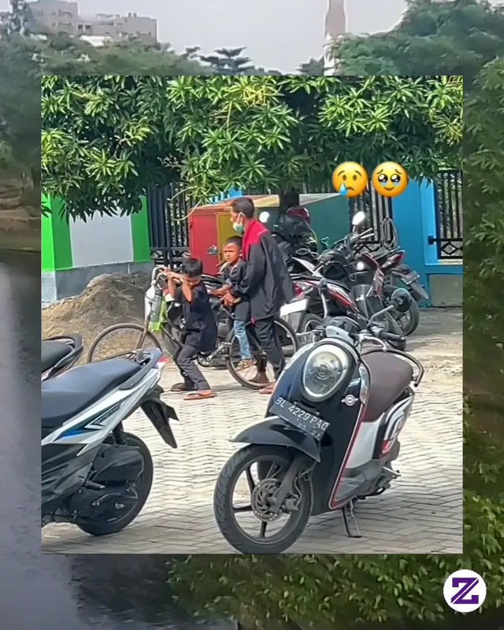 Aksi Anak Ini Bikin Semua Orang Terharu🥲
