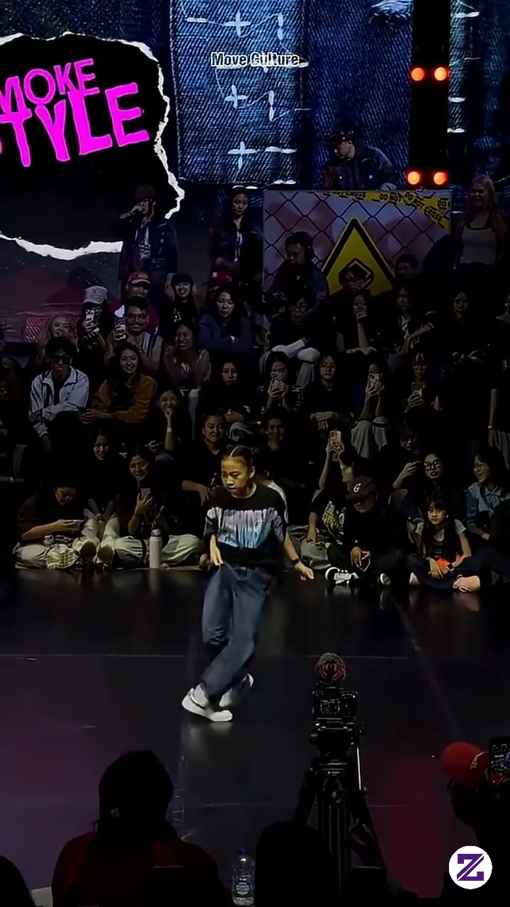 Miyu At The Floor Throne Vol.11