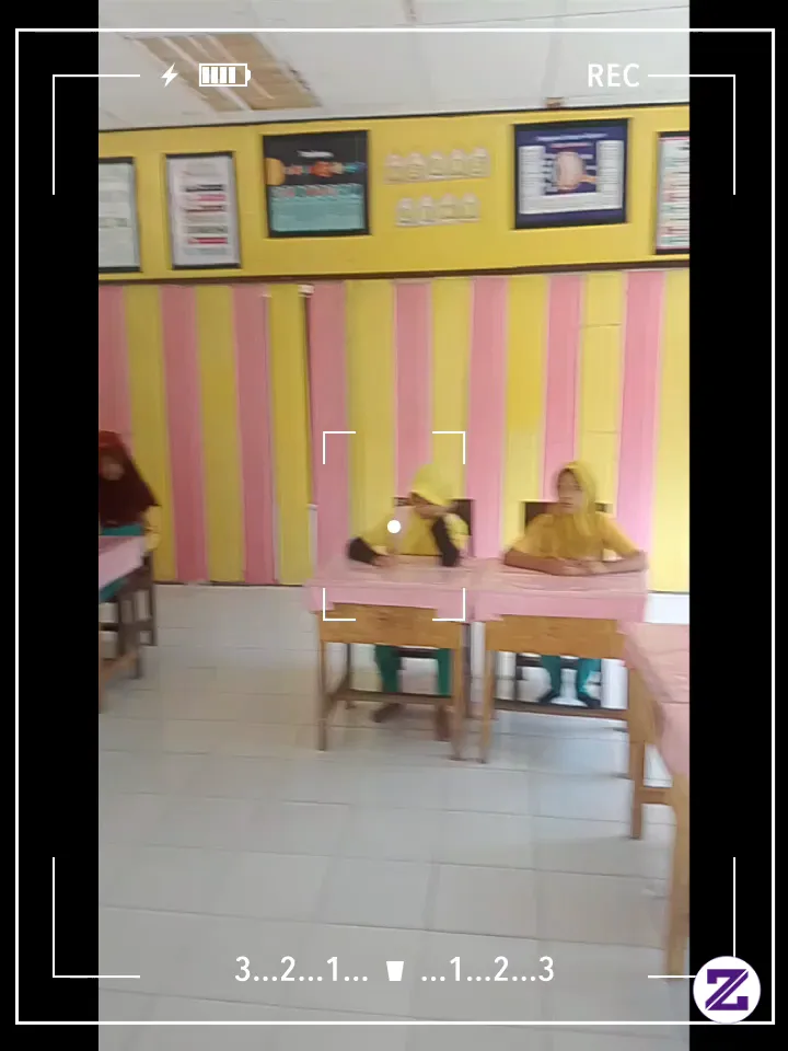 Suasana Kelas 5 Menunggu Jam Pulang Sekolah