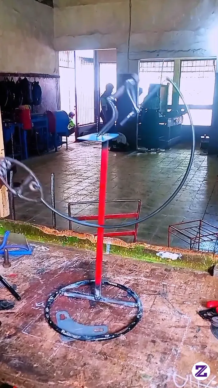 Membuat Mainan Dari Besi Bekas