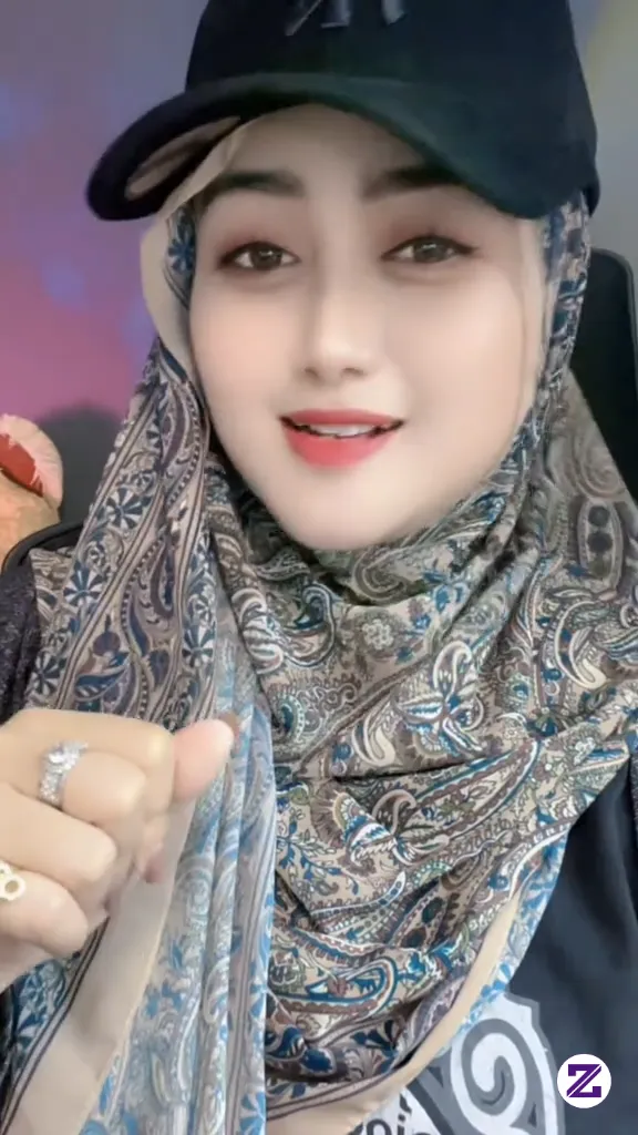Aku Gak Pelit YAng Follo Nanti Di Follo Balik Ya 🥰