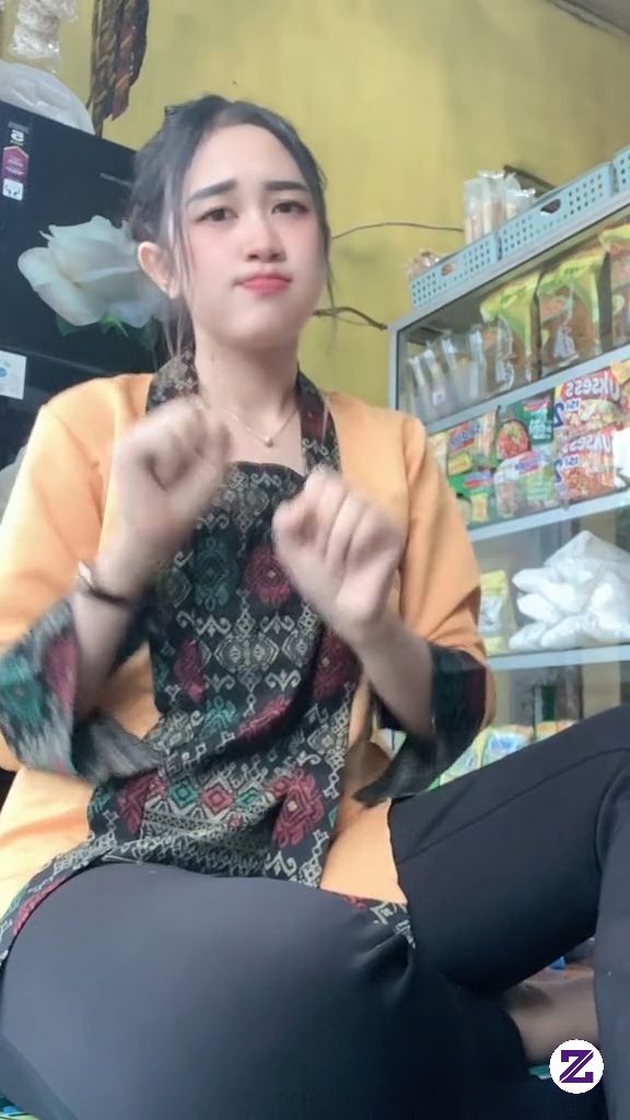 Asikin Aja Hehe😁 Disini Siapa Yang Udah Ngerasain Gajihan?