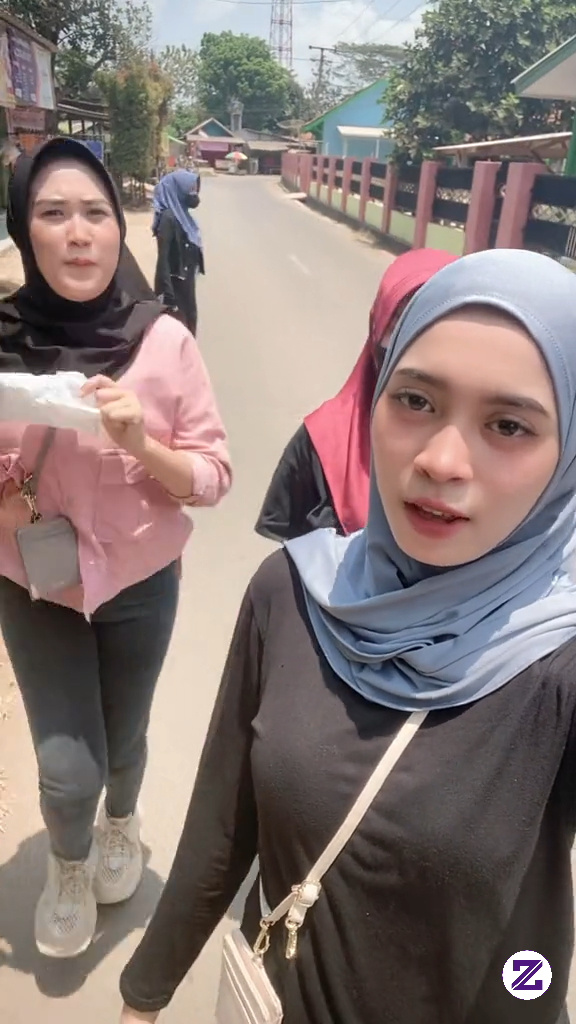 Kalian Punya Temen Kaya Aku Ngga Asik Banget🥰