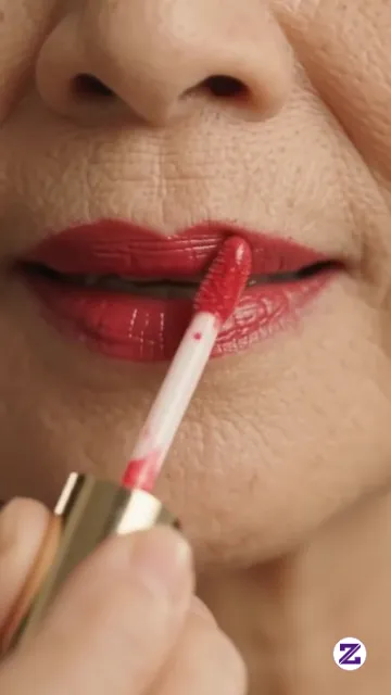 Pakai Lipstik Dulu Yah
