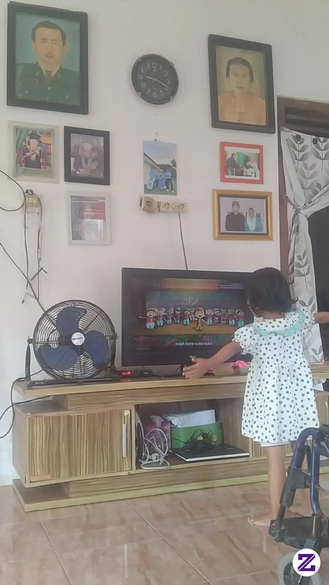 Alifa Goyang Bersama Upin Ipin