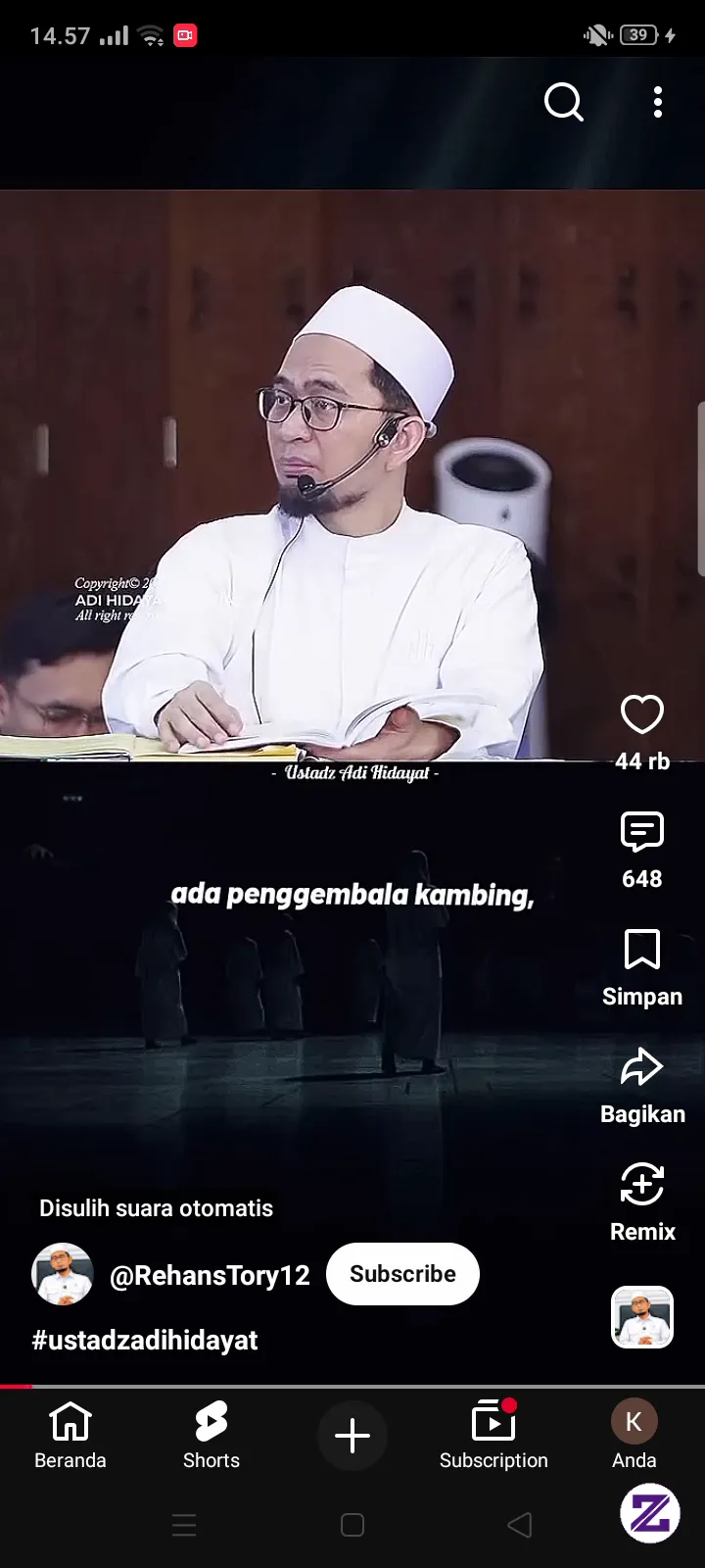 Ustadz Adhi Hidayat