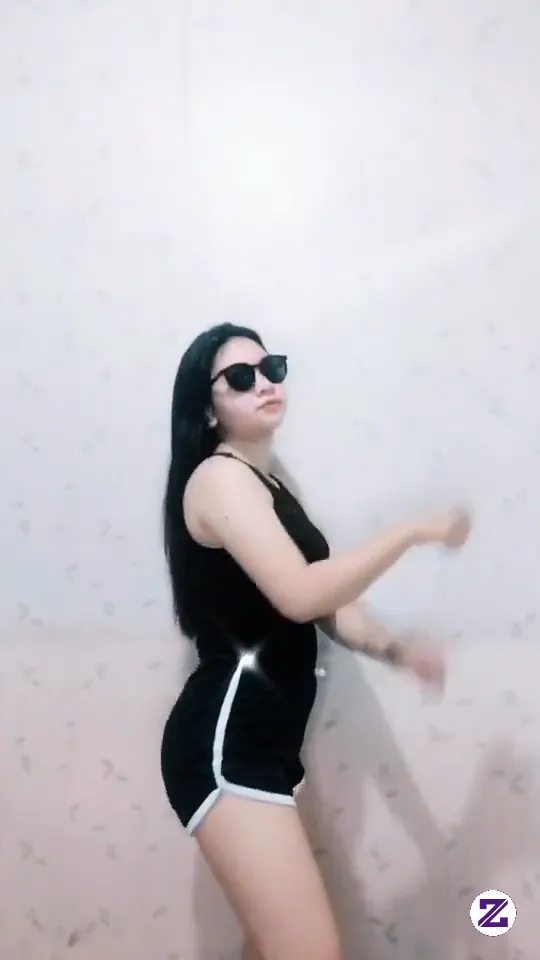 Goyang Santai Besty Kuhhh