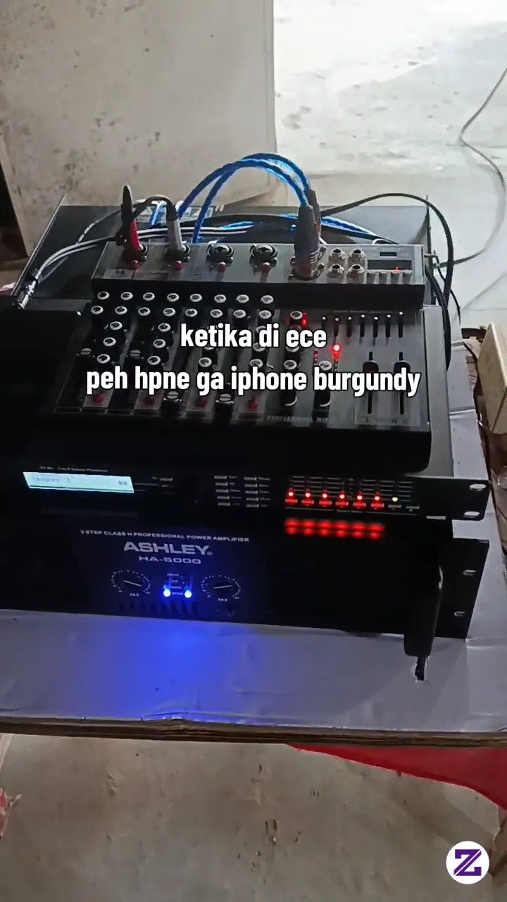 Iphone Versi Nguntir2 😅