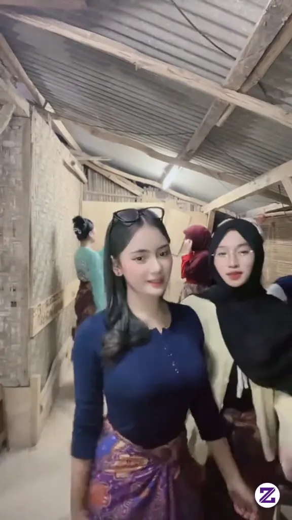 Dipilih Dipilih, Masih Fresh Baru Keluar Dari Oven