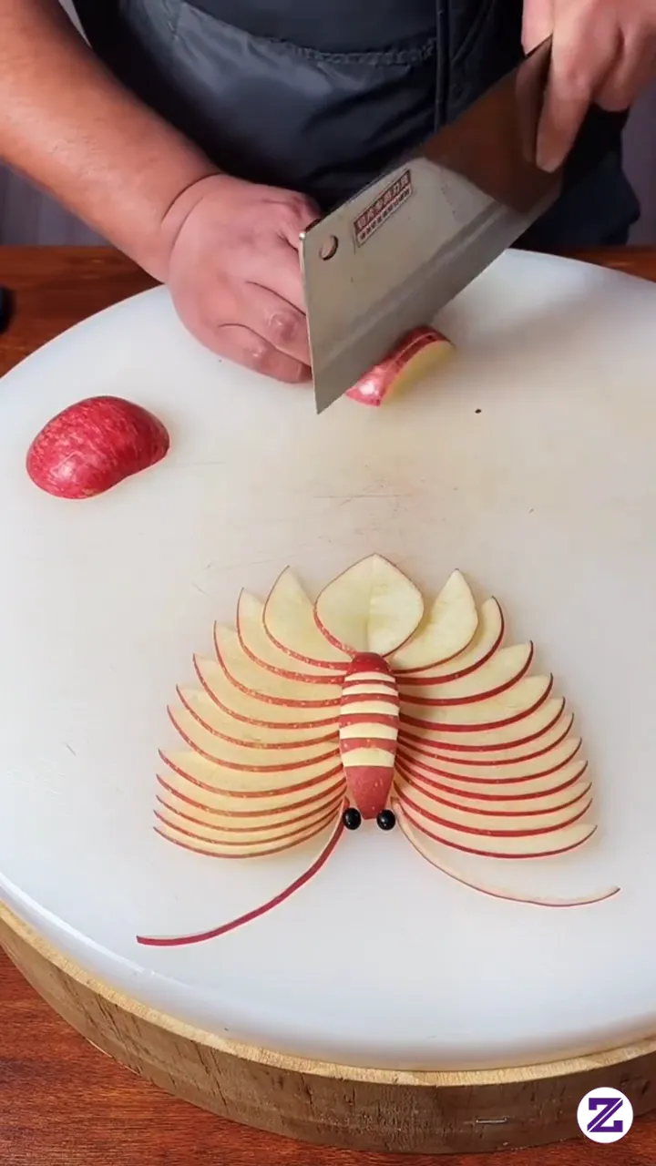 Teknik Potongan Buah Menjadi Karya Seni Yang Indah Dan Bernilai Tinggi! 🍍🎨