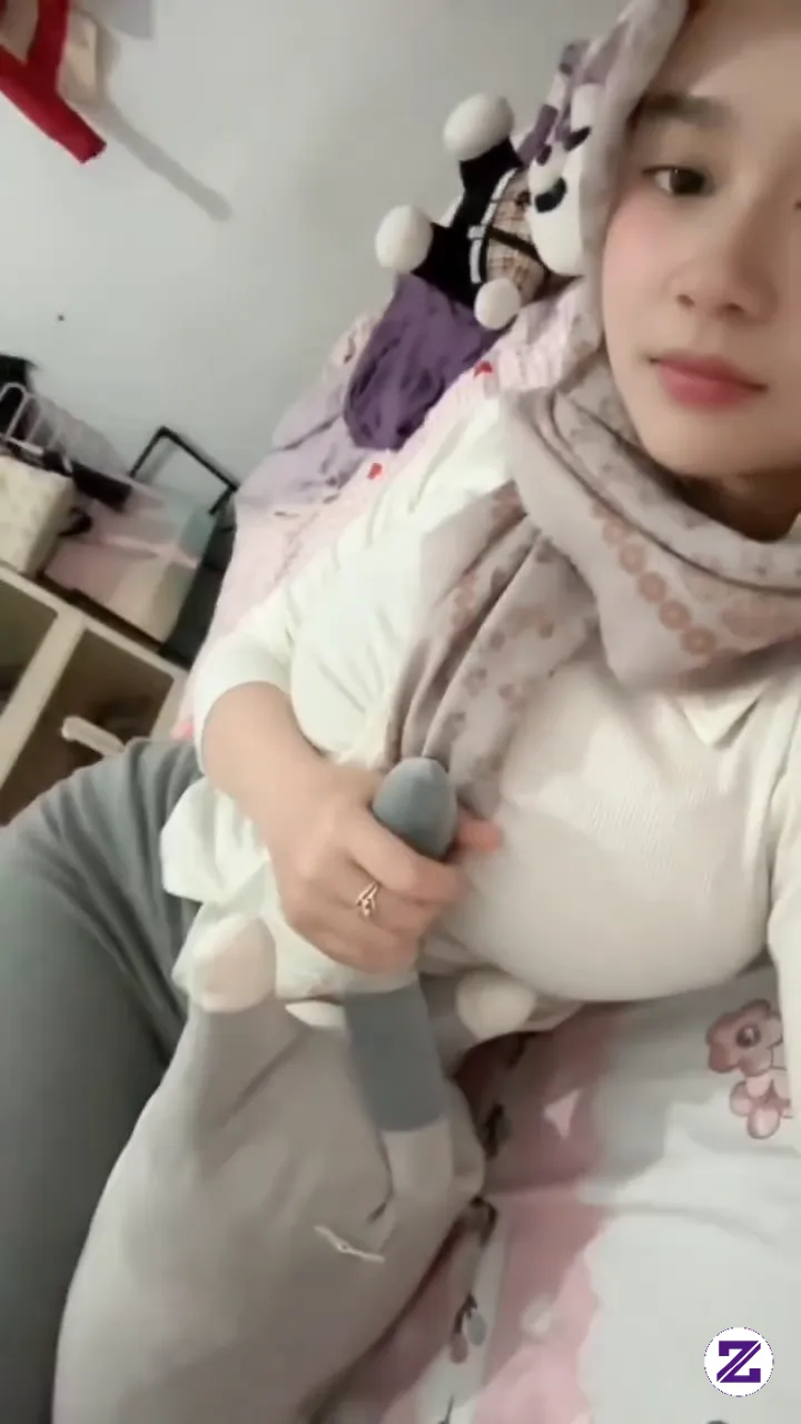 Rebahan Aja, Gabut Soalnya...