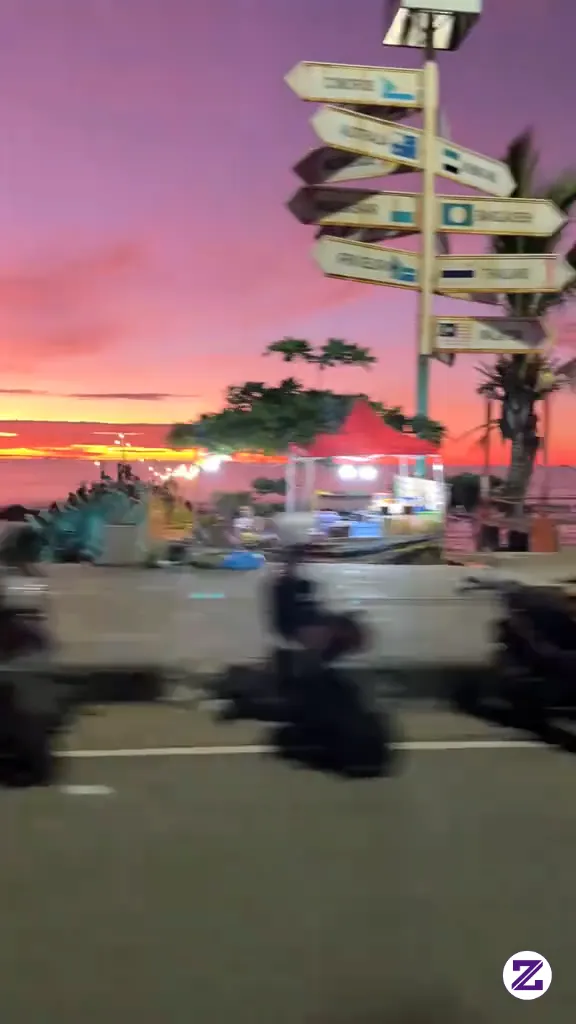MASYAALLAH SENJA DI PANTAI PADANG HARI INI 😍💜