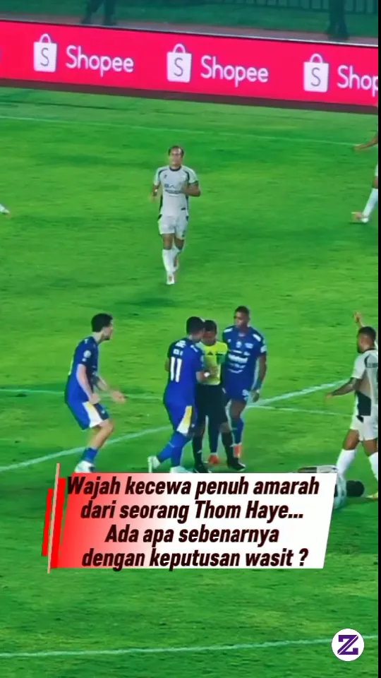 Kemarahan Thom Haye Atas Keputusan Wasit, Yang Dirasa Merugikan Persib Bandung.