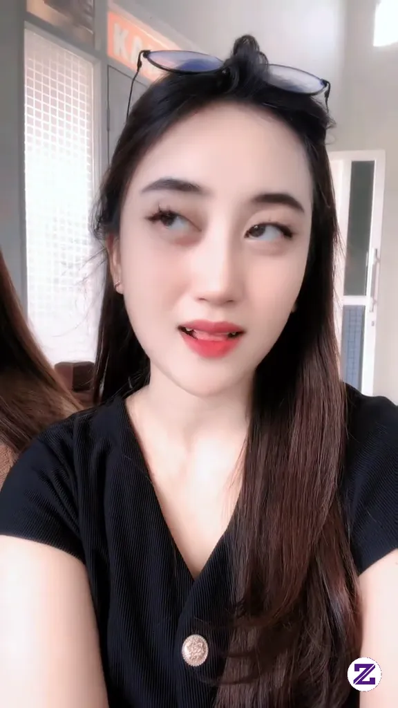 Lewat Beranda