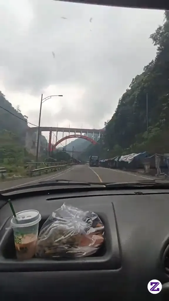 Kelok 9 Sumatera Barat