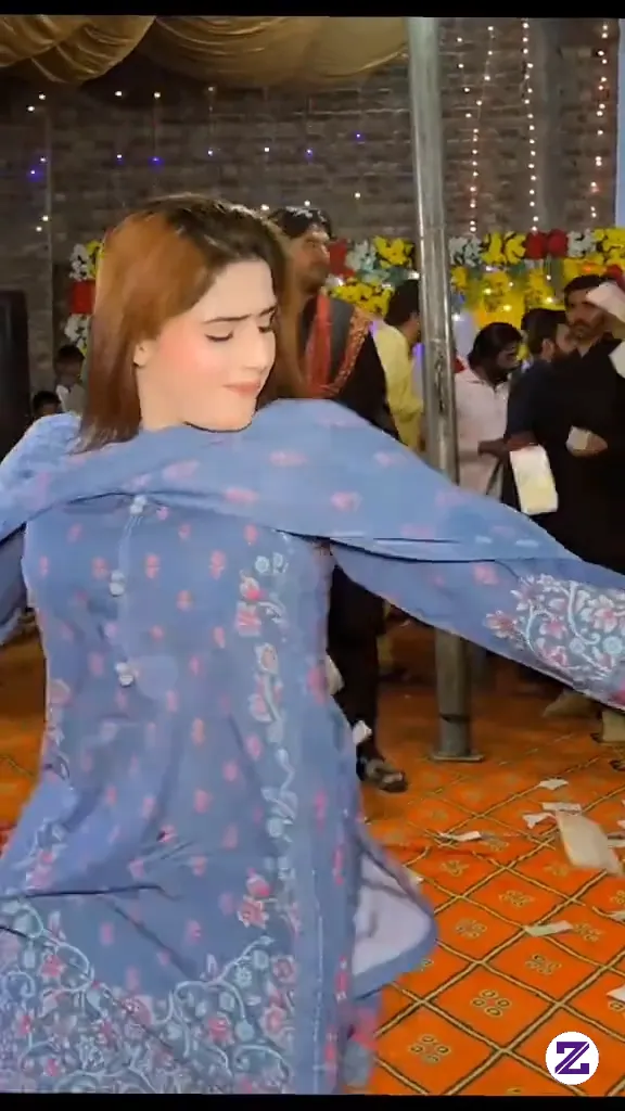 Nishakhan#viraldance#new Video Dance