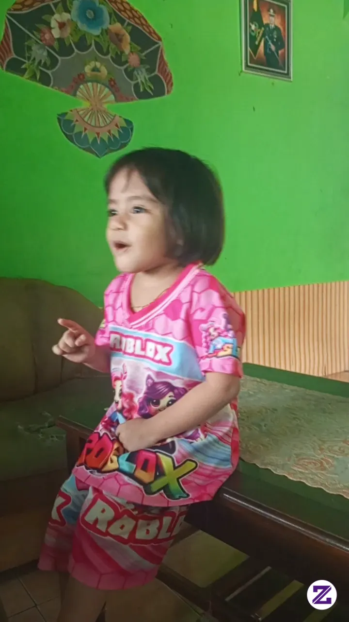 Katanya Dia Mau B"konten