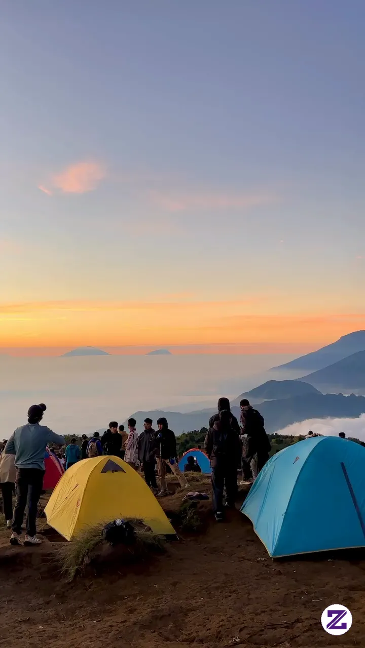 Kali Kali Sama Kalian Muncak Nya Yaa
