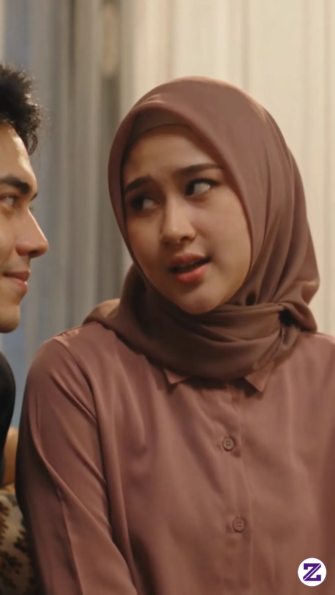 "Pada Akhirnya, Kita Nggak Butuh Seseorang Yang Sempurna. Kita Cuma Butuh - Umum - Esaa Esoo