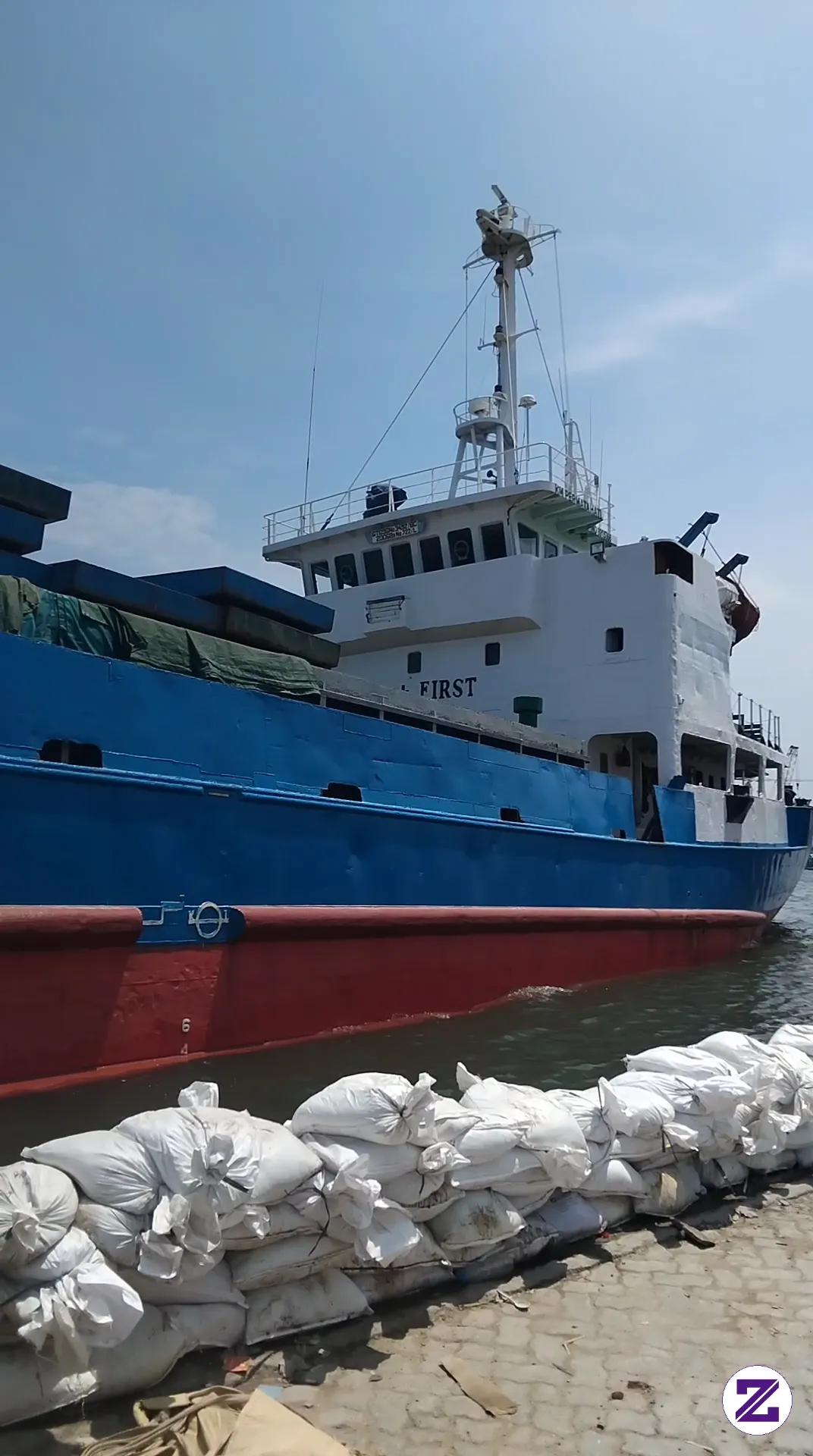 Pertama Liat Kapal Di Pelabuhan Ternyata Begini