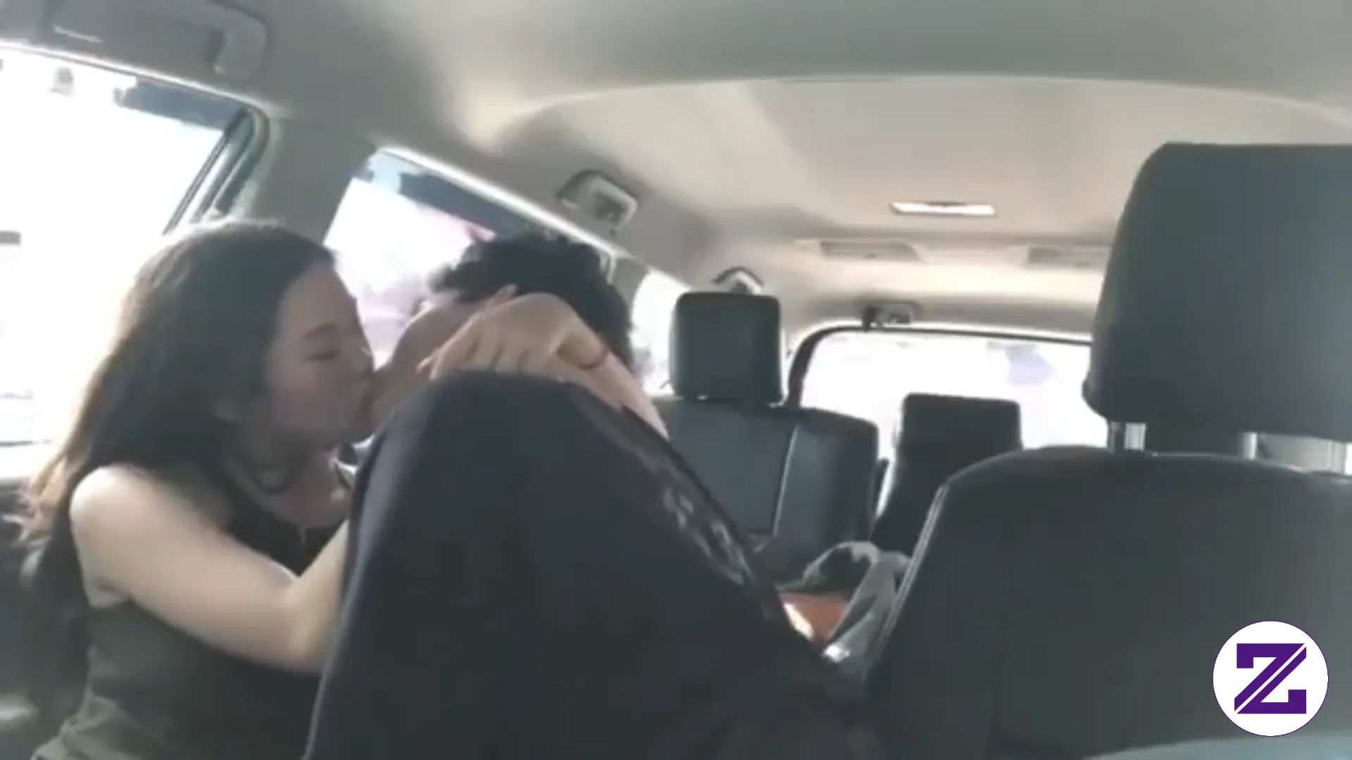 Waduh, Ngapain Ini, Yang Mau Video Fullnya Comen Aja Aku Kirim Linknya...