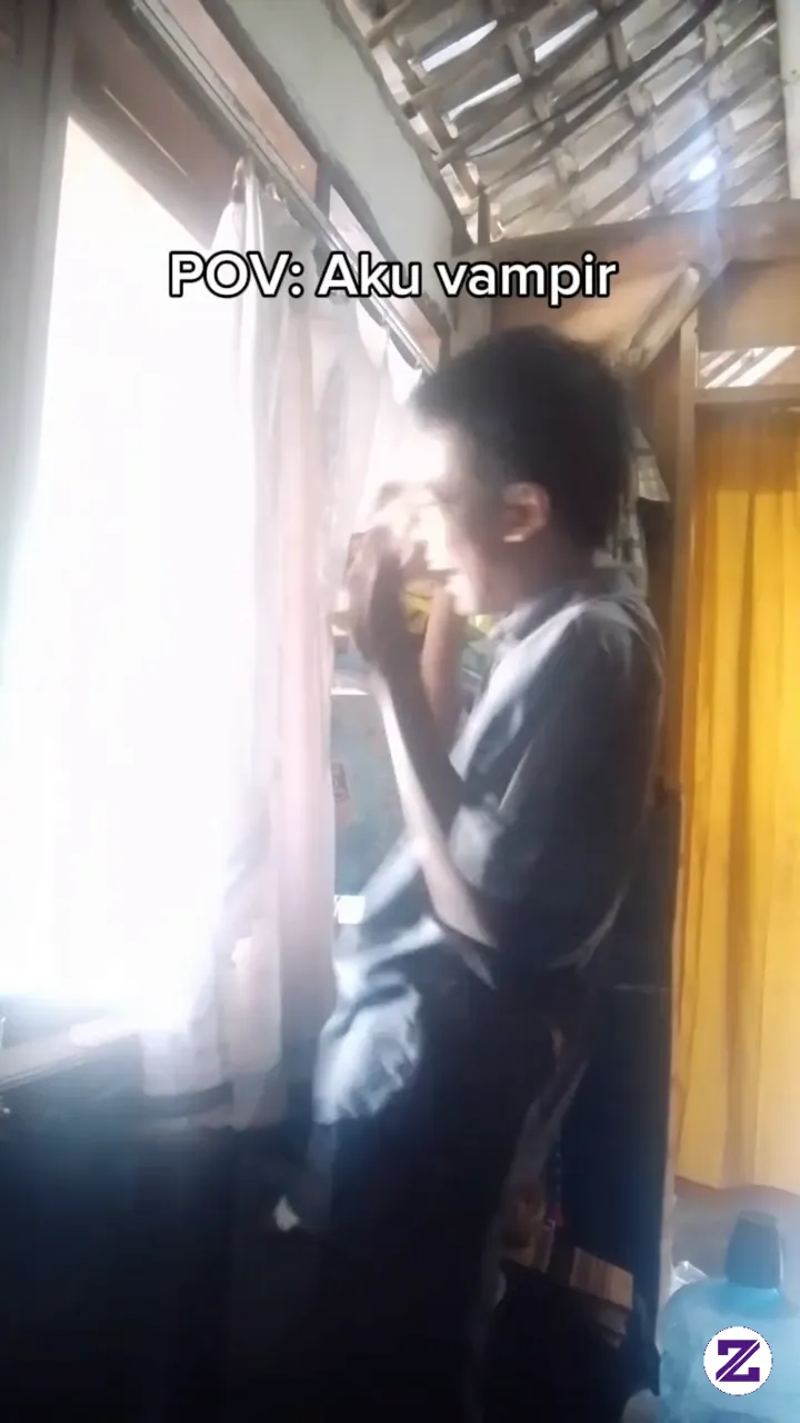Vampir Mini Hahahha😅🤣😅🤣🤣