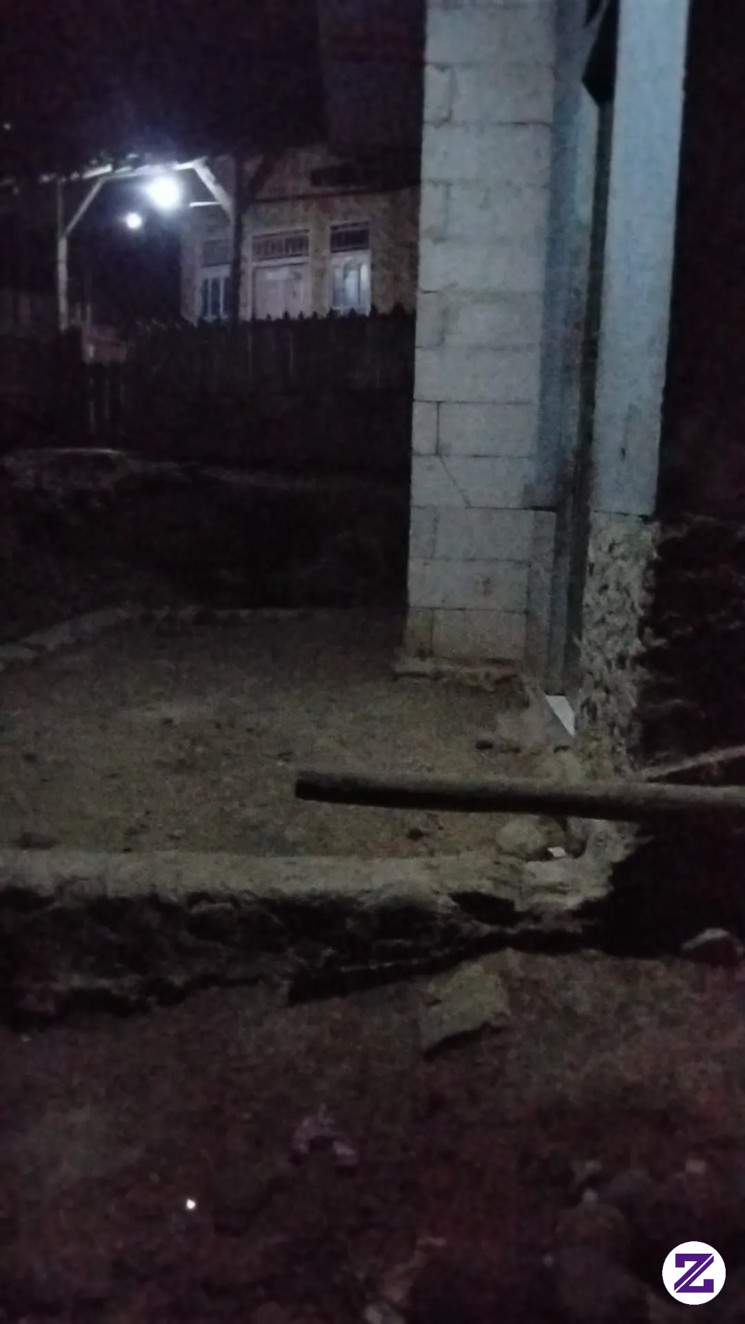 Adem Sunyi Tanpa Ada Kebisingan Kendaraan Roda Dua