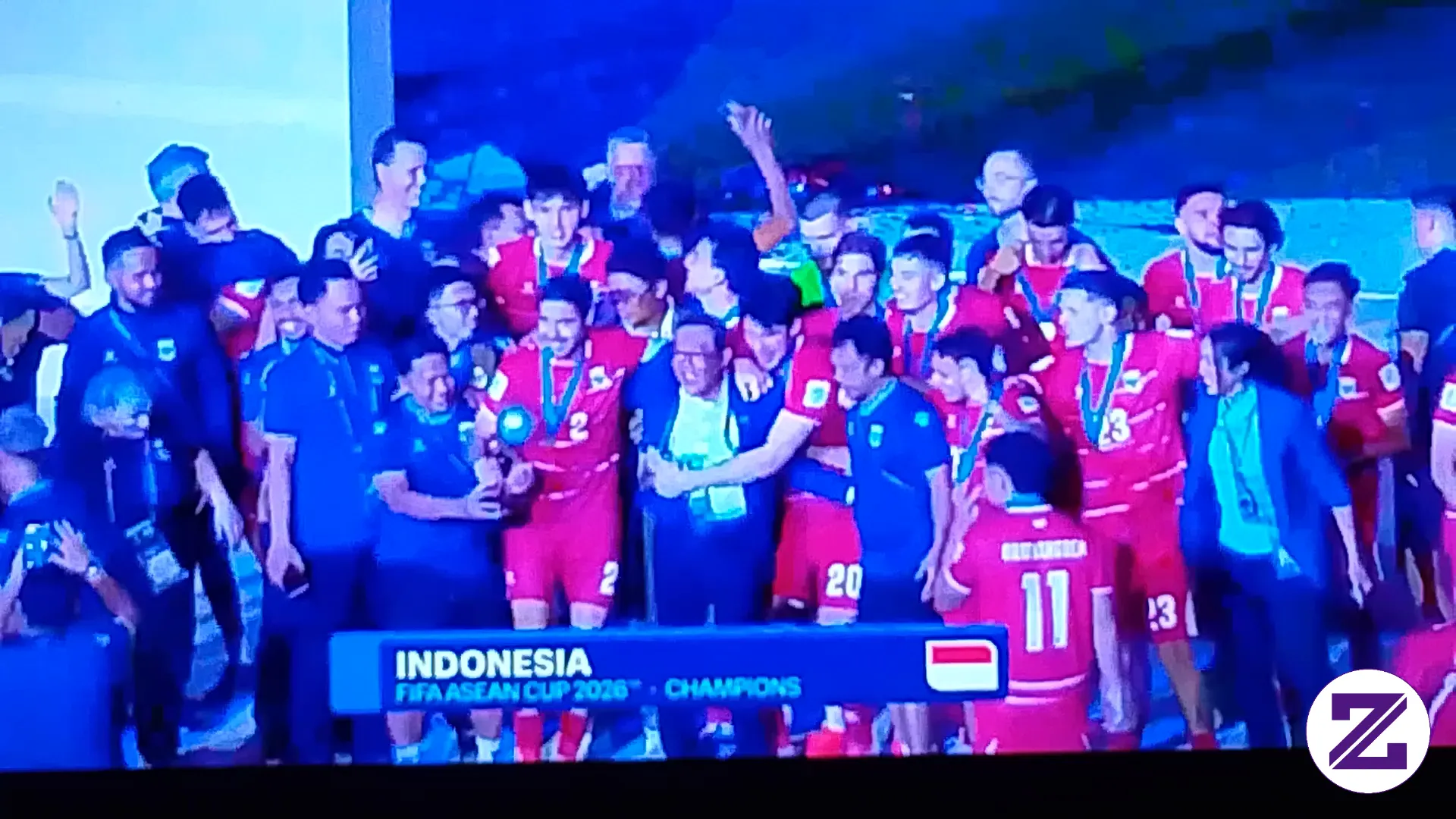 Pengangkatan Piala Bersama Pak ...